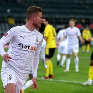 九游登录入口-【德甲】哈兰德埃尔韦迪各2球 门兴4比2送多特2连败