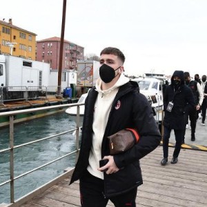 九游体育官网-【意甲】伊布闪击 特奥梅开 AC米兰3-0威尼斯暂登顶